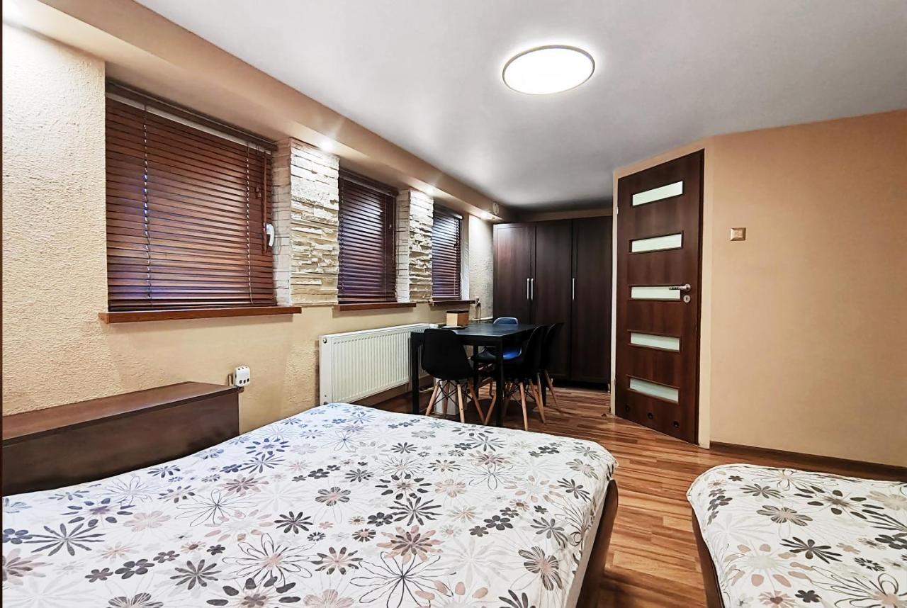 Najlepsze Miejsce - Pokoje I Apartamenty W Krakowie Экстерьер фото